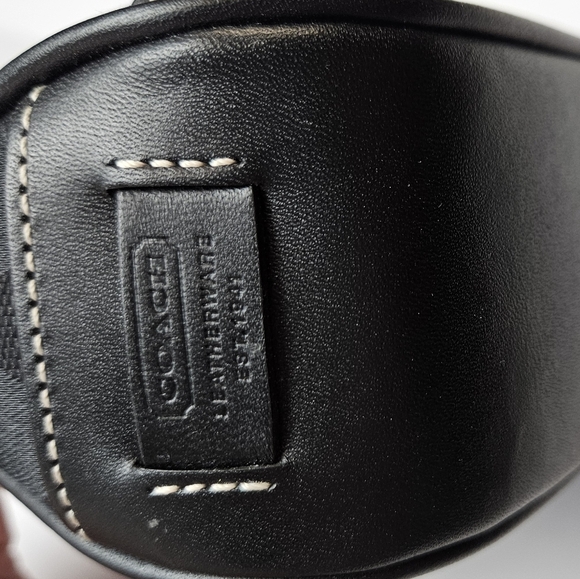 Coach Monogram Black Women's Bag - Picture 10 of 12